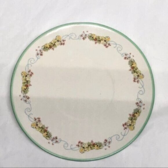 Beatrix Potter Peter Rabbit Collectible Cup & Saucer - Picture 5 of 8